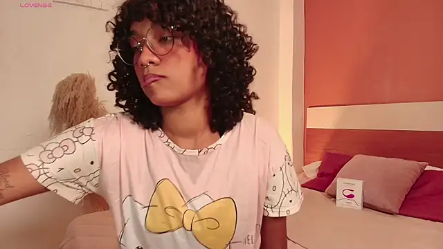 Meganlux1 webcam