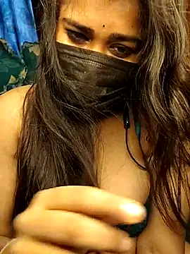 Trending-Desigirls live cam on StripChat