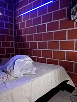 Scarlet_01_ webcam