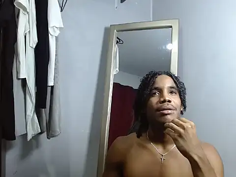 AxelSilva7777 live cam on StripChat