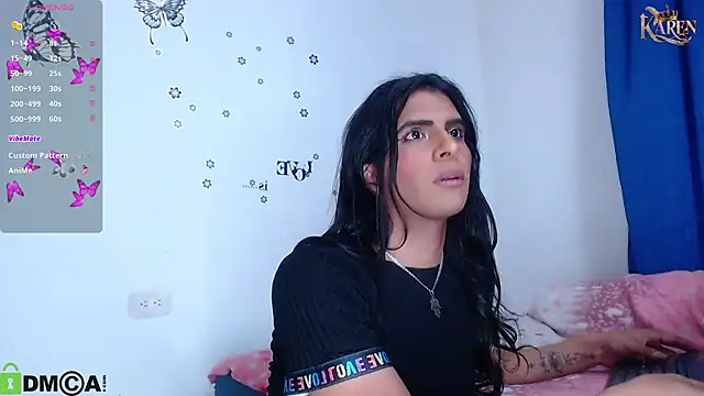 karen_sophia webcam