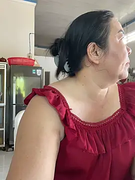 Alinat_ live cam on StripChat