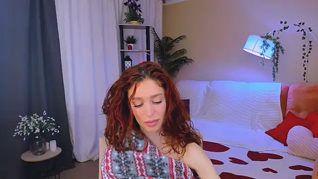 ChristinaConteeree webcam