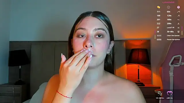 alejarosee live cam on StripChat