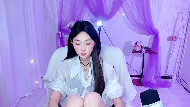 Tili_Lucky webcam