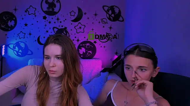 angie_foxy1 webcam