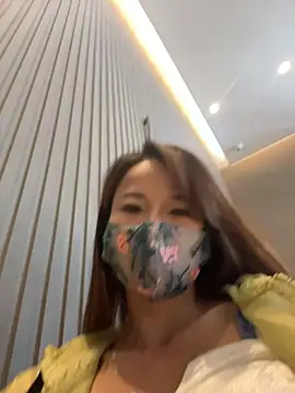 kiss_loo Live Web Cam Show