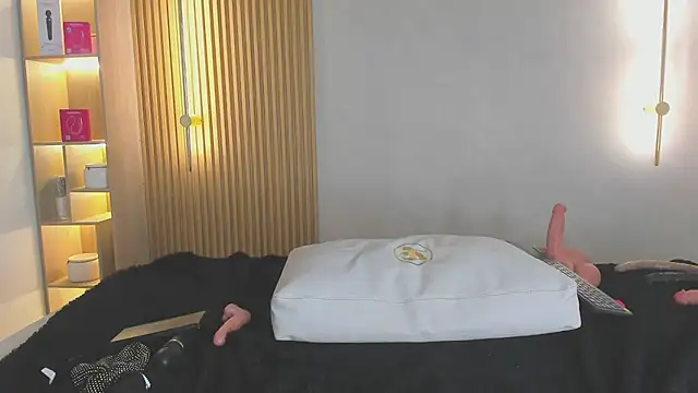liah_cleir - Liah_cleir's free webcam - UK Sex Cams