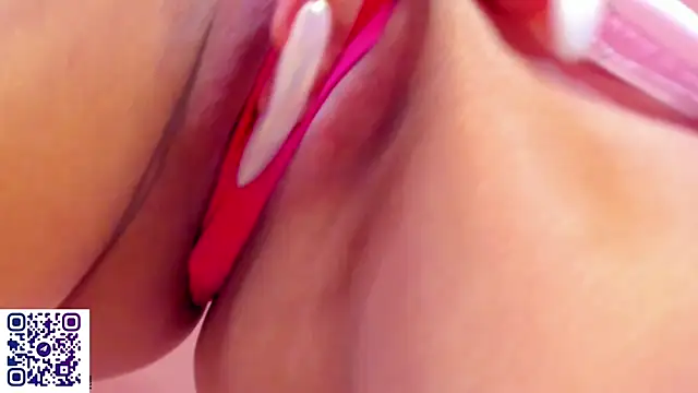 Tiffany-Grace webcam