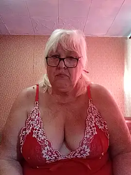 Alexia64231 live cam on StripChat