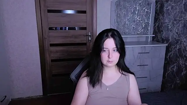 Kristy-Max webcam