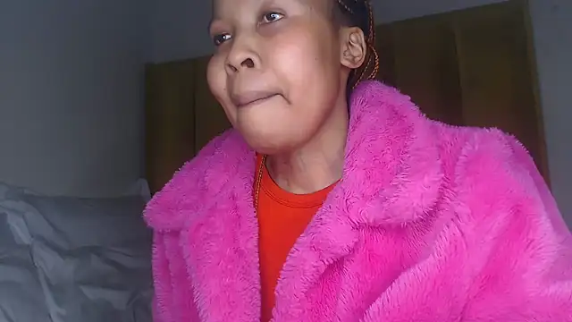 Bella_2025 webcam