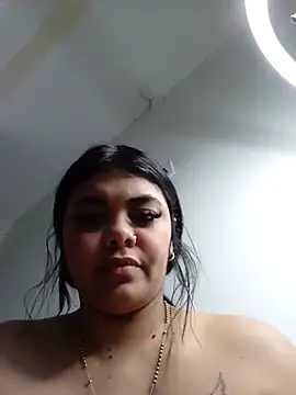 luxuryluna webcam