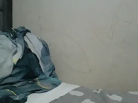 yummyyychocolate webcam