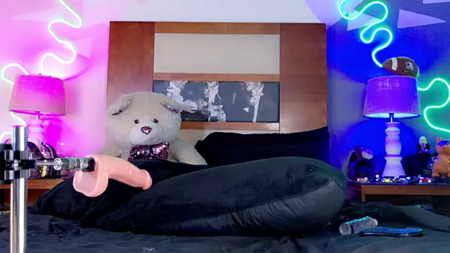 ashley_19xx webcam