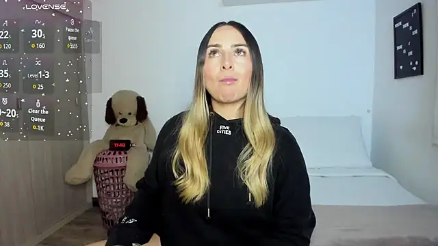 sophie_morenoo webcam