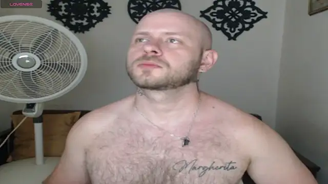 TONY_WHITE_7 webcam