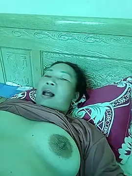 BlueGirlyeah webcam