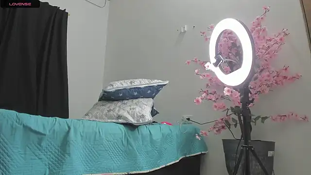 Emyiii webcam