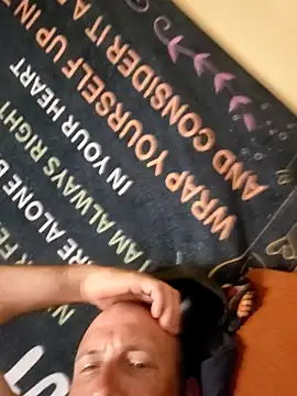 Brucejuce6669 webcam