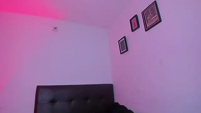 _paulaaa webcam