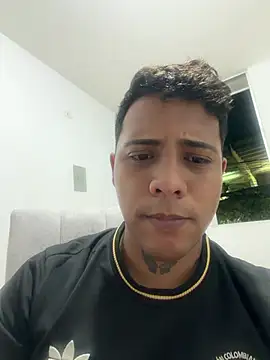 Yefridudamelflores webcam