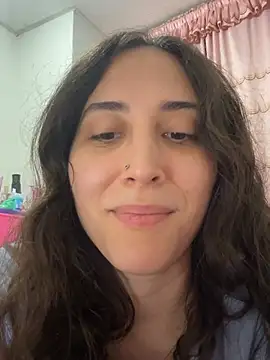 LatinDoll8 webcam