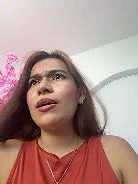lila_lain webcam