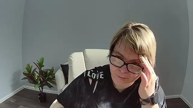 BonnnyBoobsy webcam