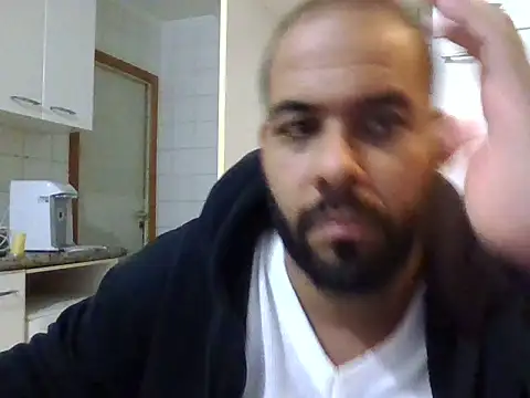 Carlos02145 webcam