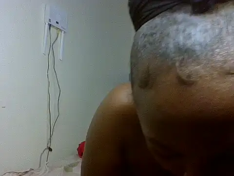 Lovey_daisy15 webcam