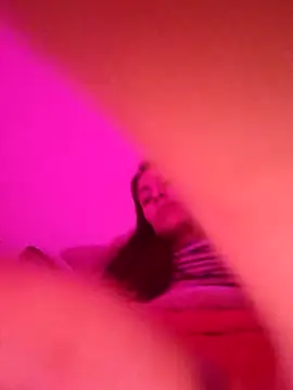 Fuegolatino-69 webcam