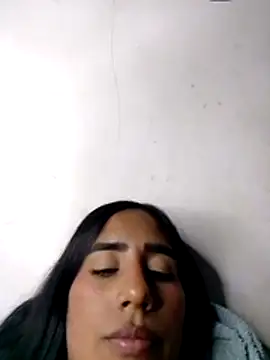 alice_xoxo_ webcam
