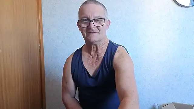 daddy_man - Daddy_man's free webcam - UK Sex Cams
