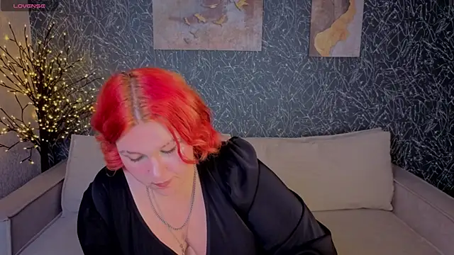 emma_davise - Emma_Davise's free webcam - UK Sex Cams