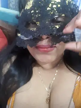 chubby_wife live cam on StripChat