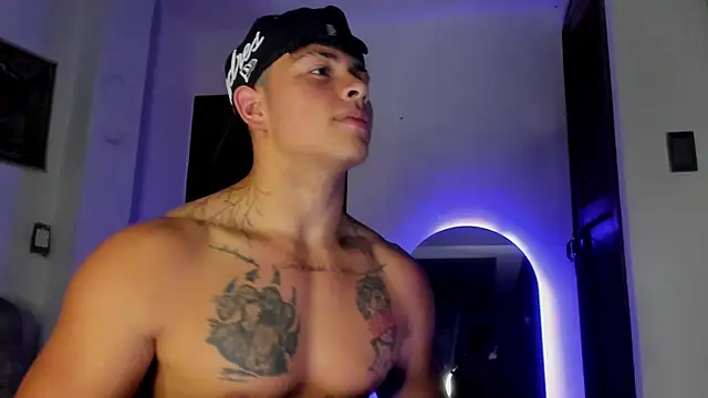 Dominic_Biker__ webcam