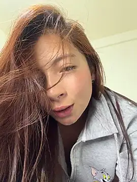 Karlee_Grey1