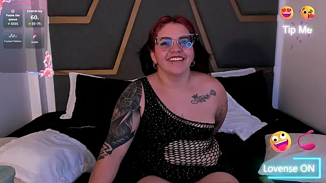juana_valkiria webcam