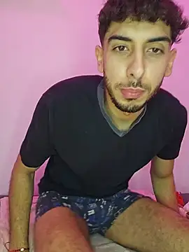 LeoyNicky98 webcam
