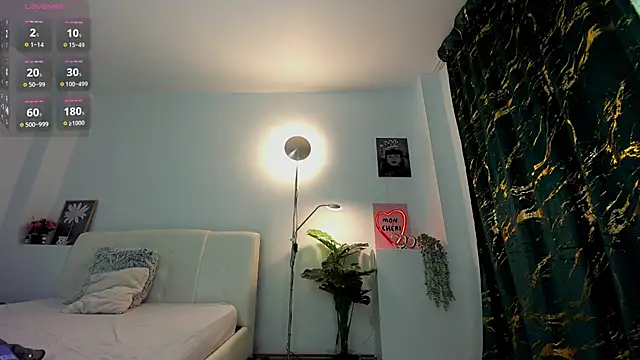 innocent_eva1 webcam