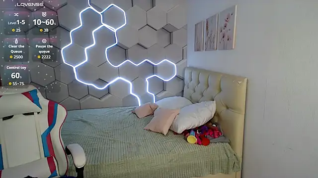 aliicemeow webcam