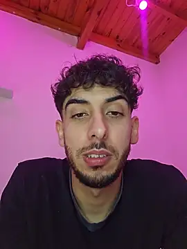 LeoyNicky98 webcam
