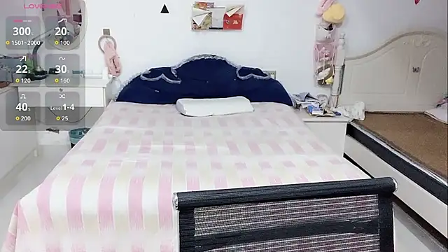 miaomiao-99 webcam