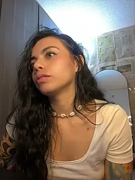 i_am_nina_ live cam on StripChat