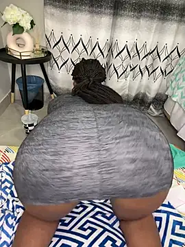 Nicole_bash webcam