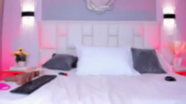KataThonpson webcam