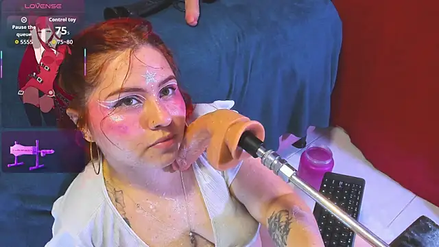 Alanna_Monroe live cam on StripChat