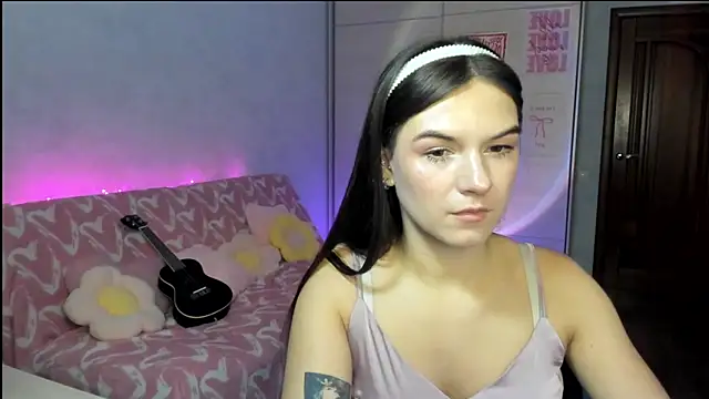 luna_lust_212 webcam