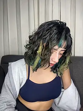 baby_akuma webcam